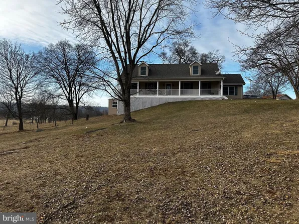 1373 Lost Rd, Martinsburg, WV 25403