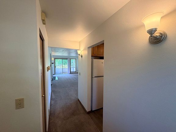 3rd image of 4980 S Landing Dr Unit 204