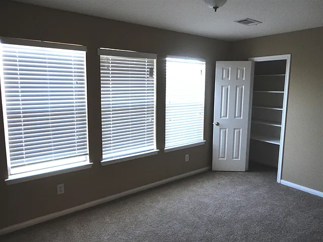 710 Single Pine Ct — Photo 7
