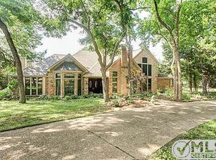 781 N Creekwood Dr, Fairview, TX 75069