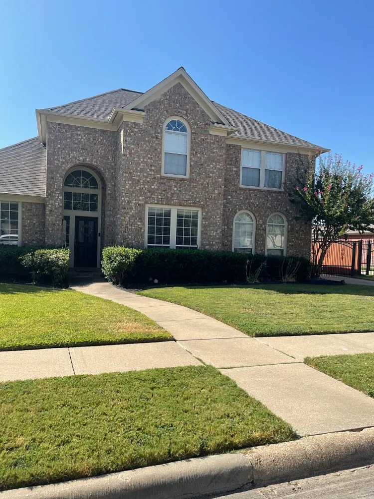 4 bed, 2747 sqft, $3,575 — Photo 1