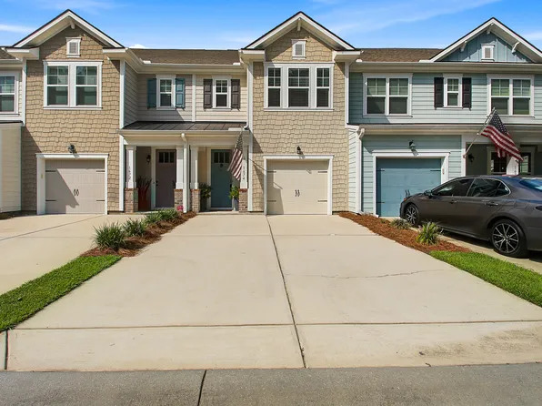 1674 Bridwell Ln, Mount Pleasant, SC 29466