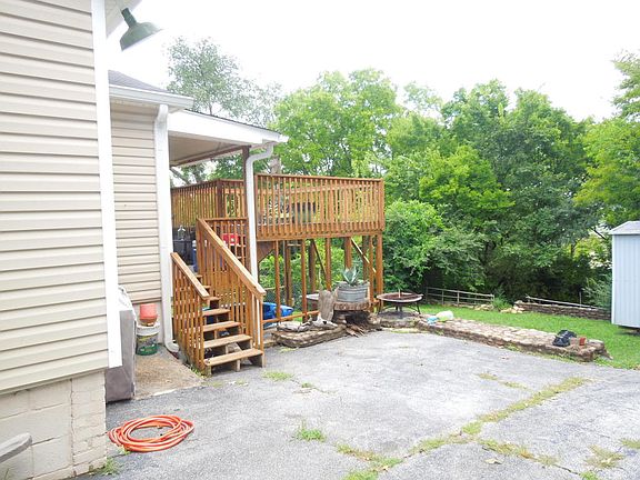 3rd image of 3519 Northrop St