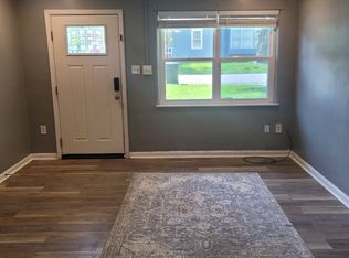 329 S Hocker Ave #F, Independence, MO 64050