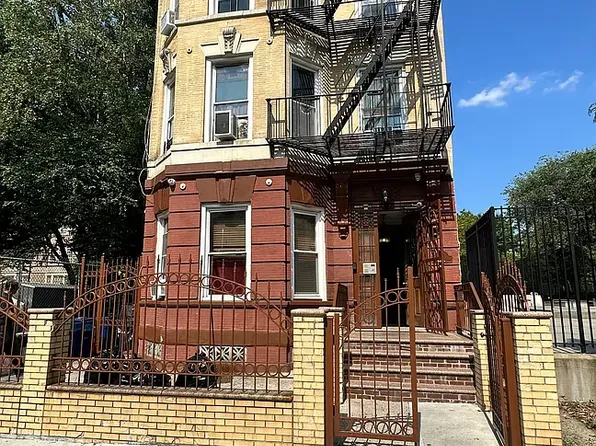 947 Avenue Street John #3A, Bronx, NY 10455