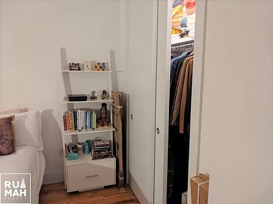 4th image of 90 Marion St #2C
