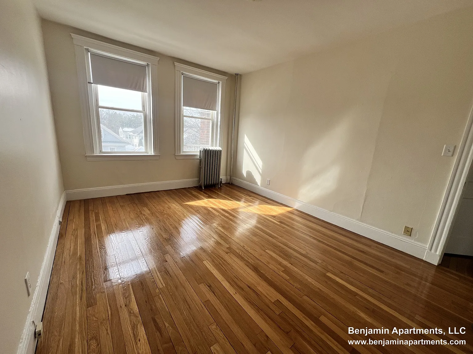 1 bed, $2,300 — Photo 3