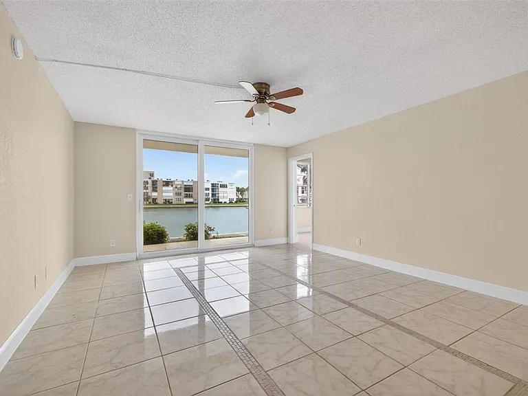 7540 Bay Island Dr S #160 — Photo 16