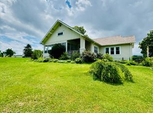 203 N Main St, Springerton, IL 62887