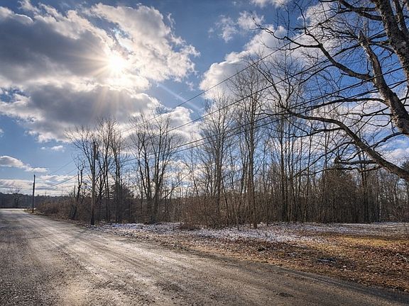 4th image of 2 Barrack Hill Rd