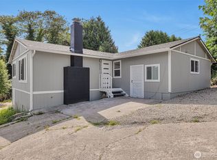 6325 S Eddy Court, Seattle, WA 98118