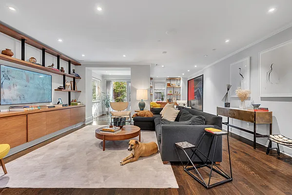 Sold by Corcoran | media 7