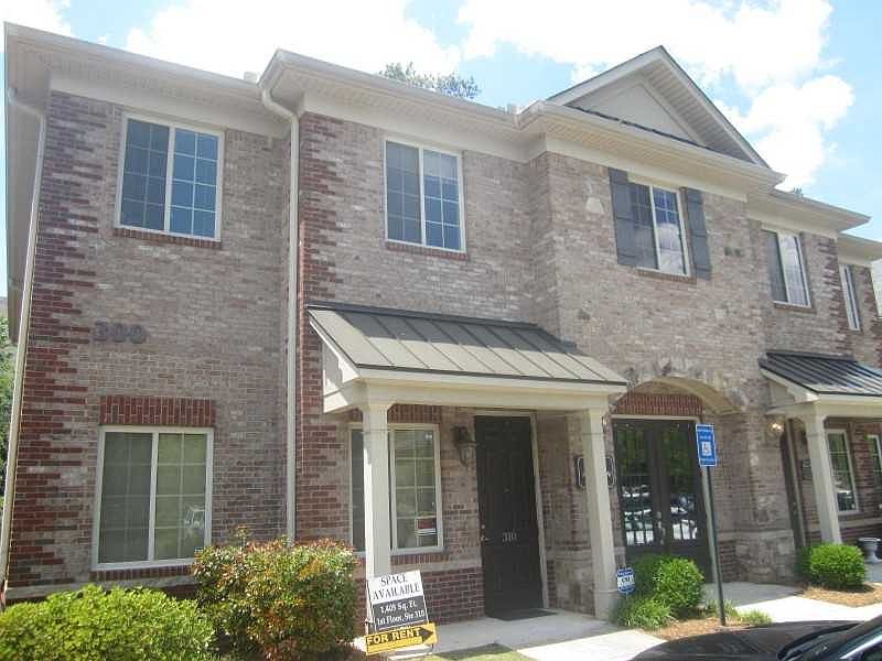 2nd image of 3855 Shallowford Rd Ste 310