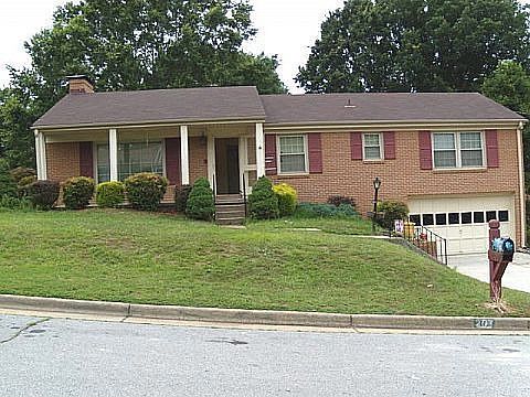 2nd image of 203 Haraway Rd