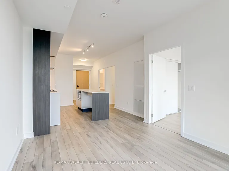 89 Church St #1208 — Photo 9