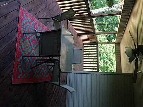 3rd image of 12 Portland Ln