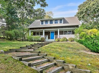 62 Club Dr, Southampton, NY 11968