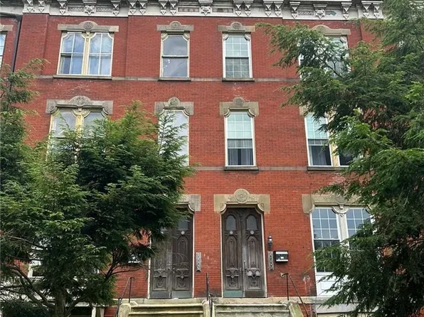 5 Eastman Terrace, Poughkeepsie, NY 12601