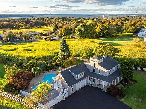 2nd image of 2040 E Main Rd