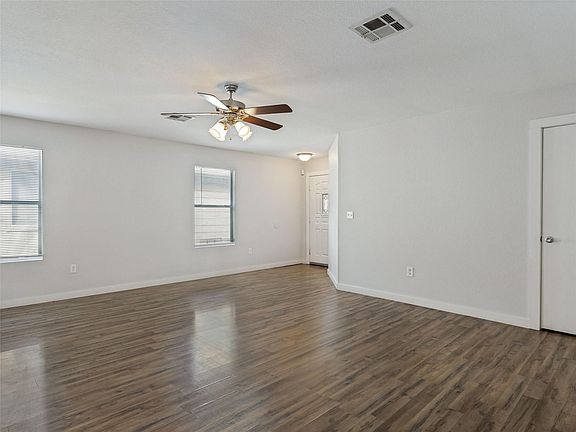 4th image of 1429 Poppy Seed Ln