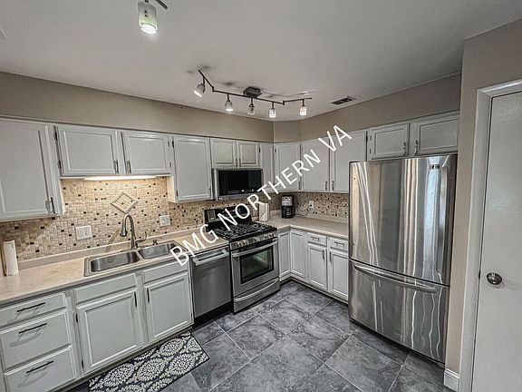 5th image of 3816B Steppes Ct
