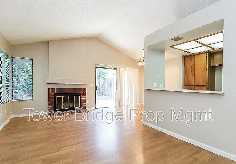2277 Sandcastle Way — Photo 14