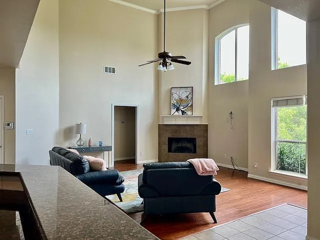 540 Highridge Dr — Photo 6