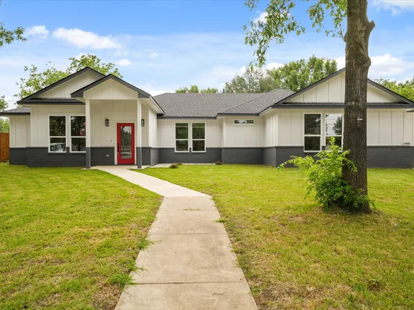 1308 Hillcrest Blvd, Gainesville, TX 76240