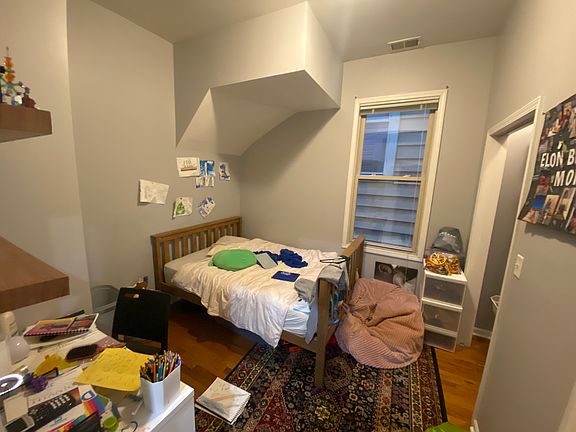 5th image of 3727 N Ashland Ave #2F