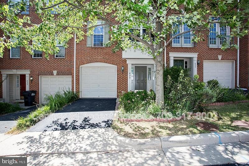 1st image of 433 Stanton Pl