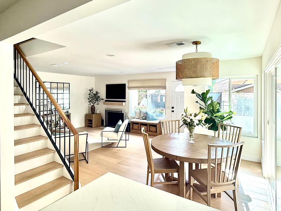 DIning & Living Area