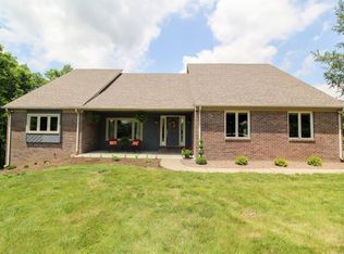 161 Treetop Ct, Georgetown, KY 40324
