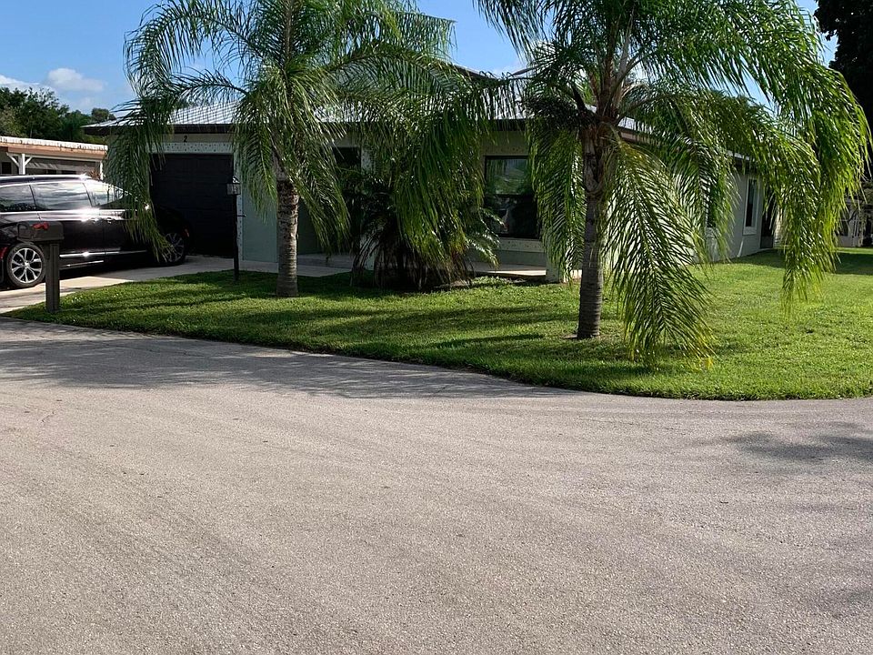 1st image of 2 Las Olas Lane