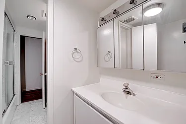 Rented by Urbane Brokerage