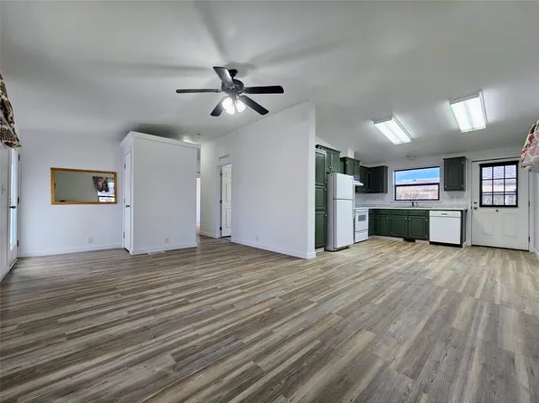 307 S Cleveland St, Boulder, MT 59632