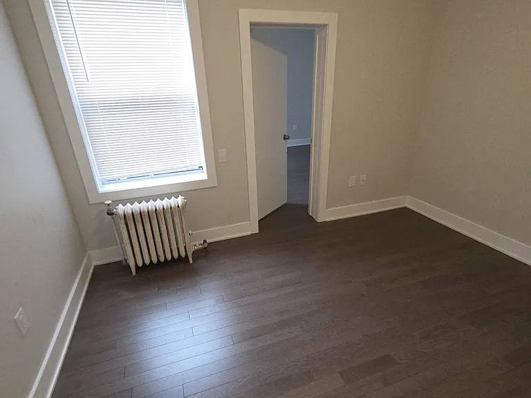 52 Newkirk St #402 — Photo 5