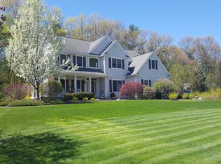 14 Little Dr, Malta, NY 12020