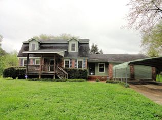 415 Fishing Village Rd, Plum Branch, SC 29845