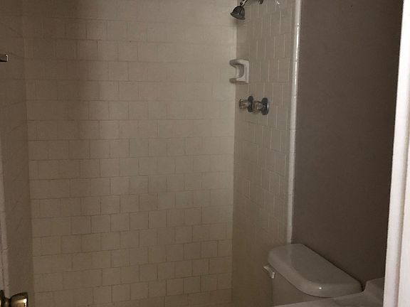 2nd image of 3 Charles Pl #6