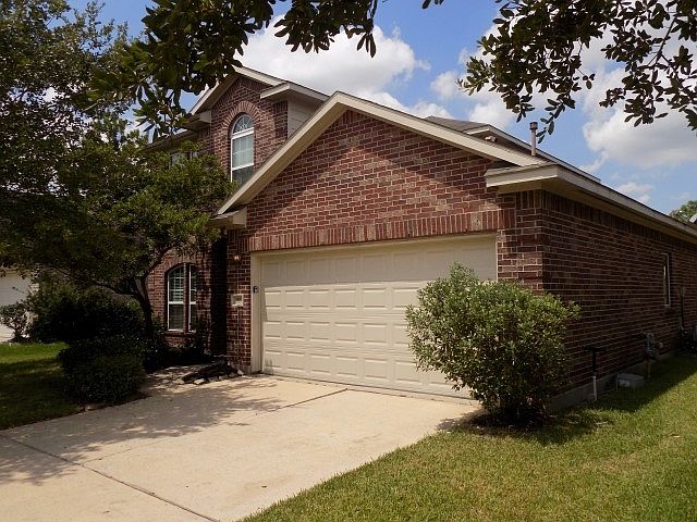 1st image of 2612 Golden Creek Ln