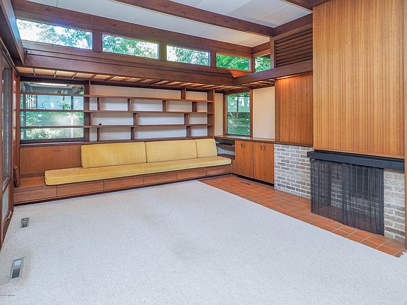 2906 Memory Lane-102