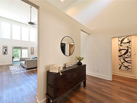 2nd image of 18 Forest Dr