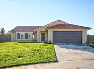 6787 Knoll Ct, Hesperia, CA 92345