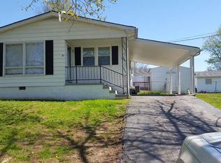 1014 2nd St, Mount Sterling, KY 40353