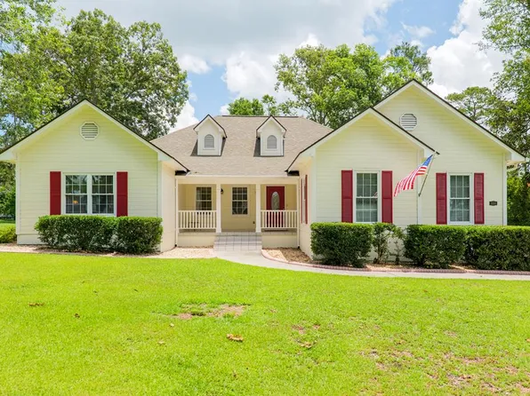 4508 Golden Oaks Dr, Valdosta, GA 31602