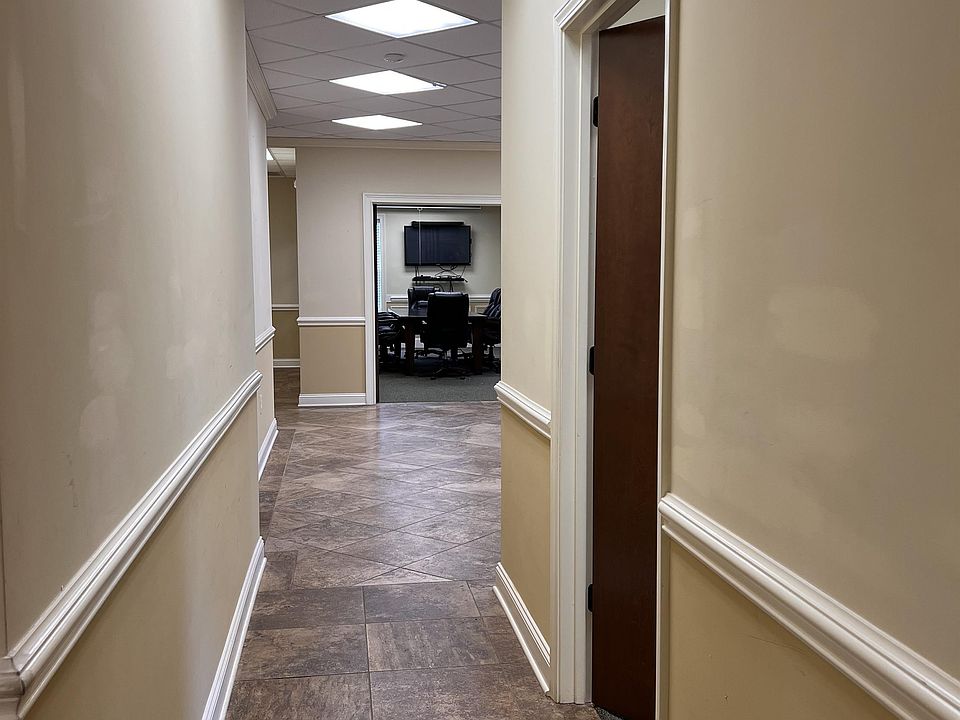 1st image of 3095 Senna Dr #1