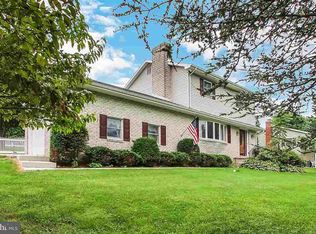 16 Kevin Dr, Hanover, PA 17331