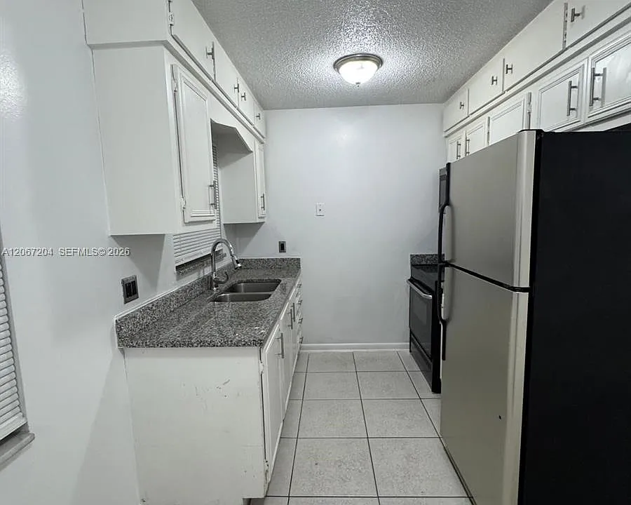 1746 3rd Ave N #10