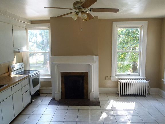 2nd image of 3806 Chamberlayne Ave
