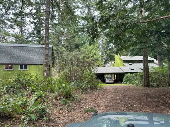 5720 51st Ave NW, Olympia, WA 98502